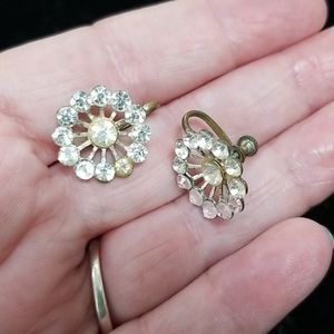 💎VINTAGE RHINESTONE SCREW-BACK EARRINGS